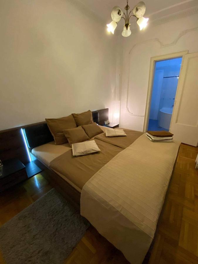 Promenade Guesthouse Near The Danube 布达佩斯 外观 照片